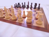 set catur kayu terbaik